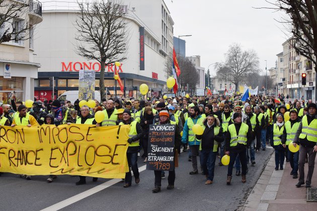 Caen. Gilets jaunes : forte mobilisation de 3 000 personnes dans les rues de Caen