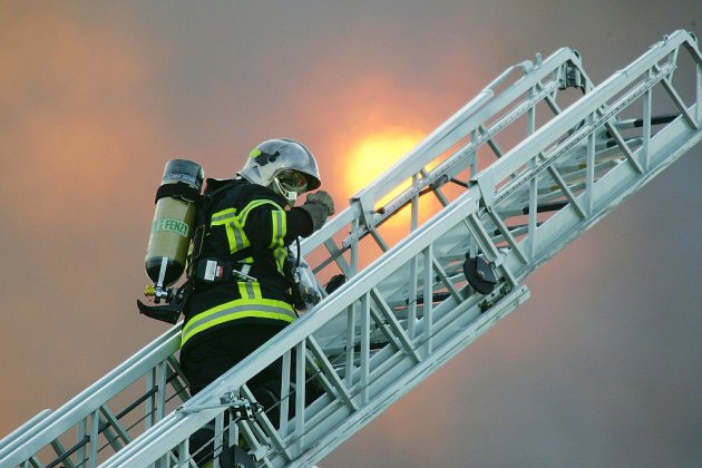 Toulouse: 19 blessés dont 2 en "urgence absolue" dans un incendie d'immeuble