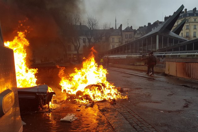 Rouen. Gilets jaunes, Acte IX : nouvelles scènes d'affrontements à Rouen cet après-midi