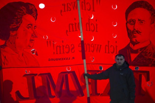 Une gauche morose commémore Rosa Luxemburg, tuée il y a 100 ans