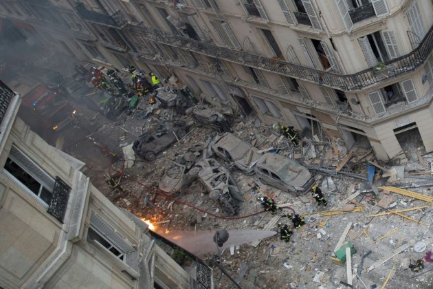 Explosion: une personne retrouvée sous les décombres, le bilan s'élève à 4 morts selon le parquet de Paris