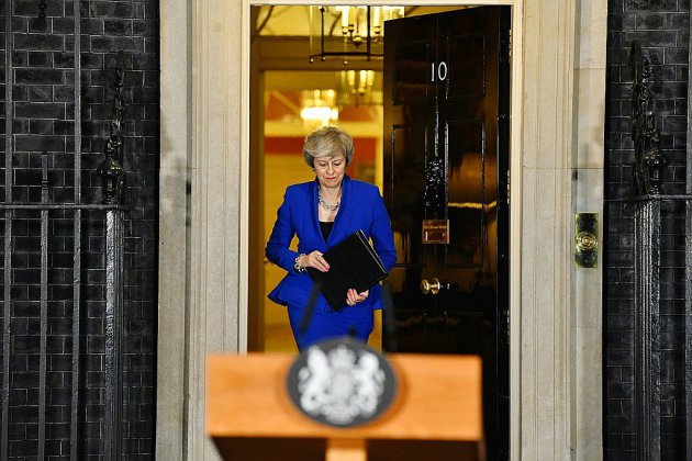 Brexit: Theresa May tente de rallier les députés derrière son "plan B"