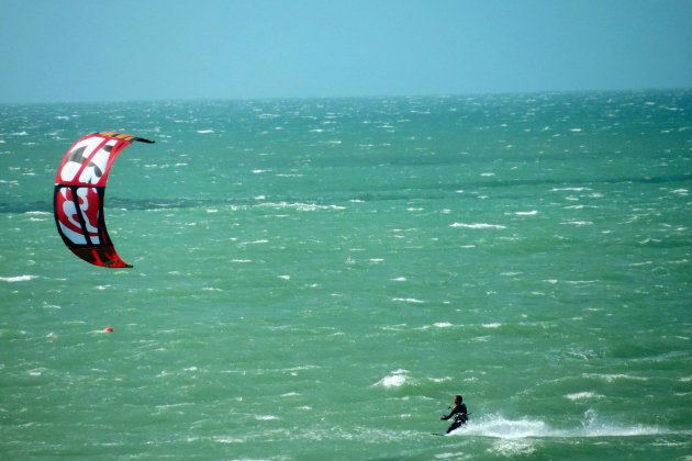 Fécamp. Deux kitesurfeurs secourus au large de Fécamp