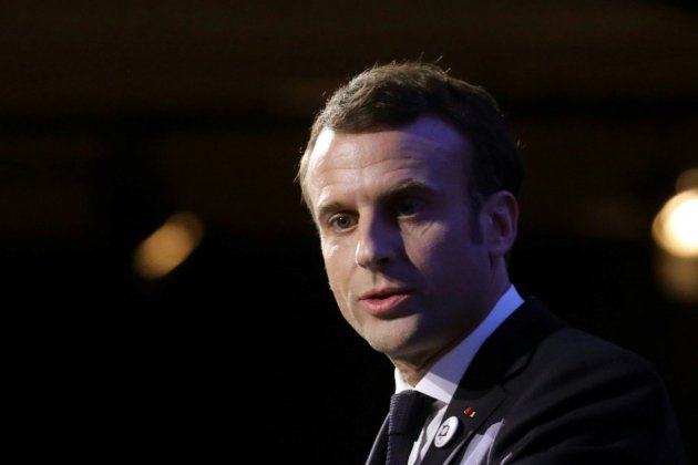 "Gilets jaunes": Macron rejette "la démocratie de l'émeute"