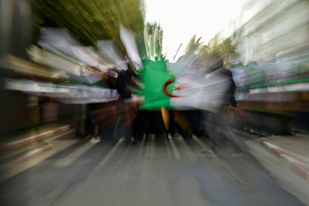 Sit-in contre "la censure" en Algérie: une dizaine de journalistes arrêtés à Alger (AFP)