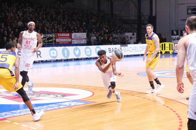 Caen. Basket : Caen passe à côté contre Évreux