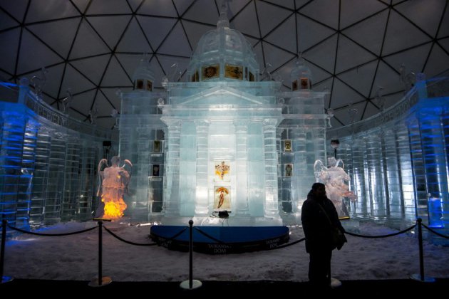 En Slovaquie, Saint-Pierre de Rome en glace, étape touristique vers le ciel