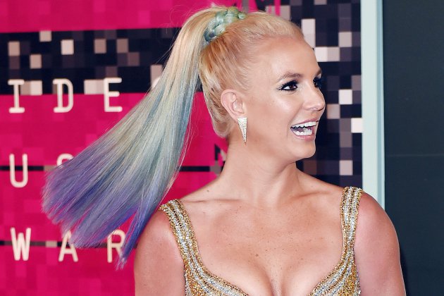 Hors Normandie. Oh baby, baby... Les tubes de Britney Spears à Broadway