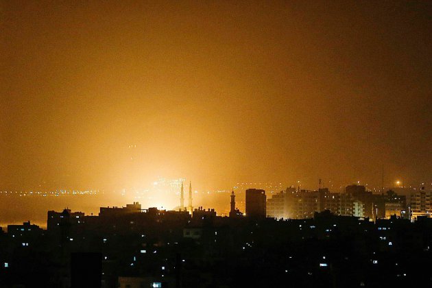 Israël pilonne Gaza après des tirs de roquettes vers Tel-Aviv, à un moment à hauts risques