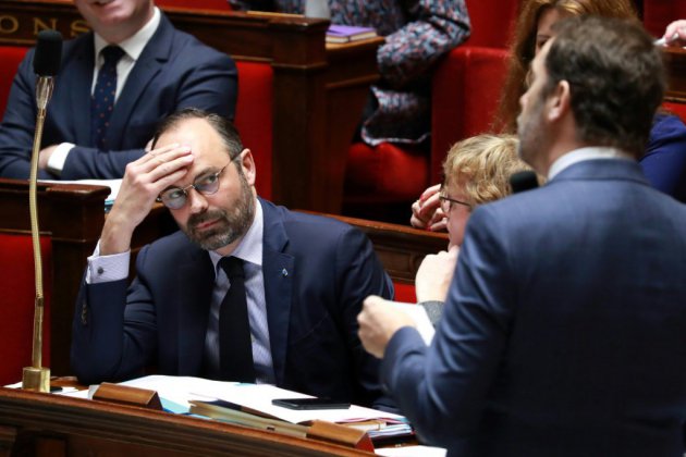 Castaner en boîte de nuit: Philippe dit sa "confiance" en son ministre