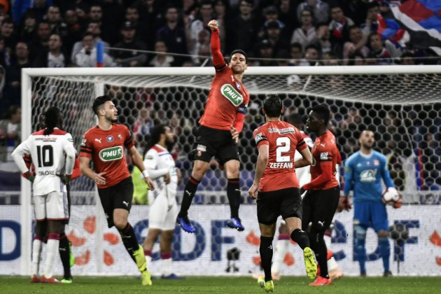 Coupe de France: Rennes prive Lyon de la finale en plein feuilleton Genesio