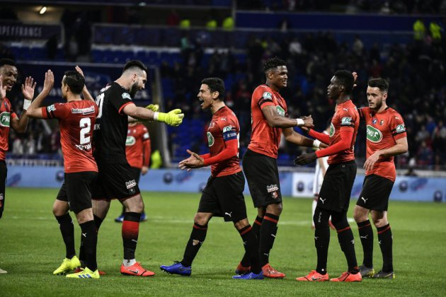 Coupe de France: échec pour Lyon, Genesio en suspens, Rennes file en finale