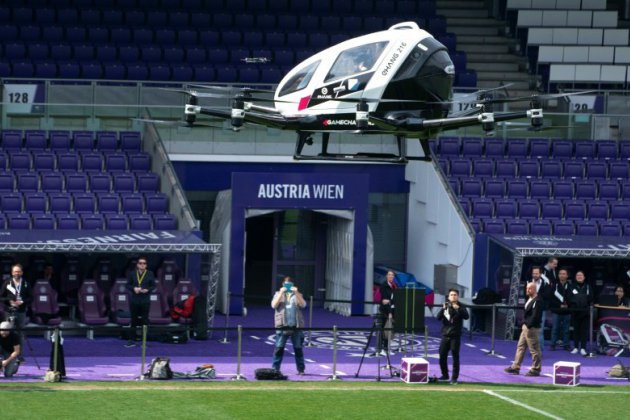 "Amusant" mais "bruyant", le taxi-drone fait un saut de puce à Vienne