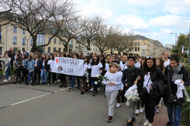 Cherbourg. Manche : un millier de personnes pour la marche blanche à Cherbourg-en-Cotentin