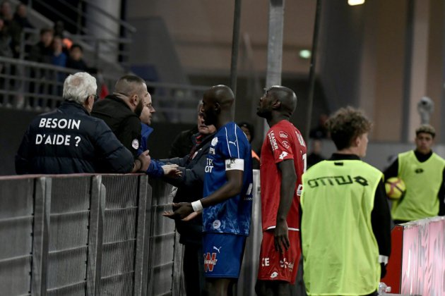 Ligue 1: le match Dijon-Amiens interrompu quelques minutes après des cris racistes