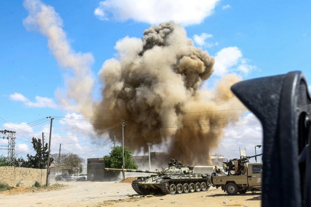 Libye: 121 morts et près de 600 blessés dans les combats près de Tripoli (OMS)