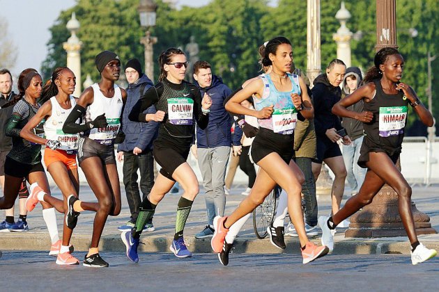 Marathon de Paris: dans l'oeil du cyclone, Calvin bat un record en sursis