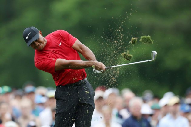 Golf: Tiger Woods remporte le Masters d'Augusta, son 15e titre du Grand Chelem