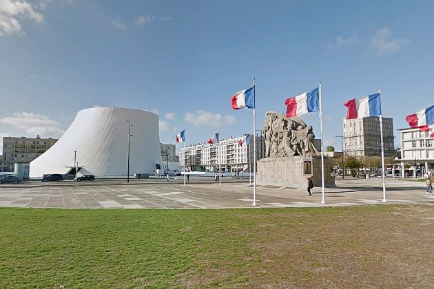Le-Havre. Le Havre : une stèle hommage à la guerre d'Algérie