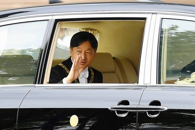 Japon: l'empereur Naruhito accède officiellement au trône