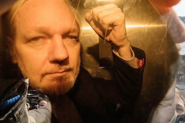 Assange fixé sur sa peine à Londres pour violation de sa liberté provisoire