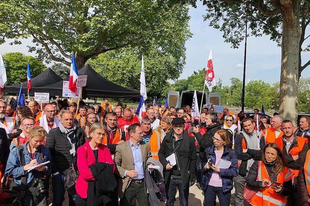 Cagny. Sucrerie Cagny : mobilisation devant l'ambassade d'Allemagne à Paris