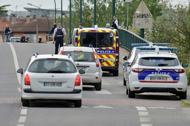 Quatre femmes prises en otage dans un bar-PMU près de Toulouse