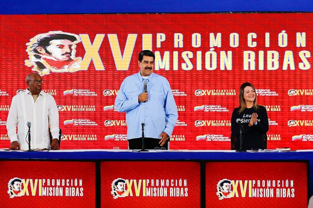 Maduro accuse son ex-chef du renseignement d'avoir "coordonné" le soulèvement raté