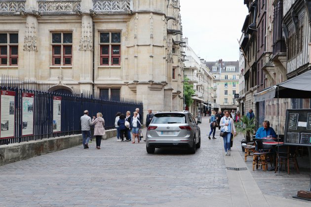 Rouen. Circulation à Rouen : quelle place pour la voiture ?