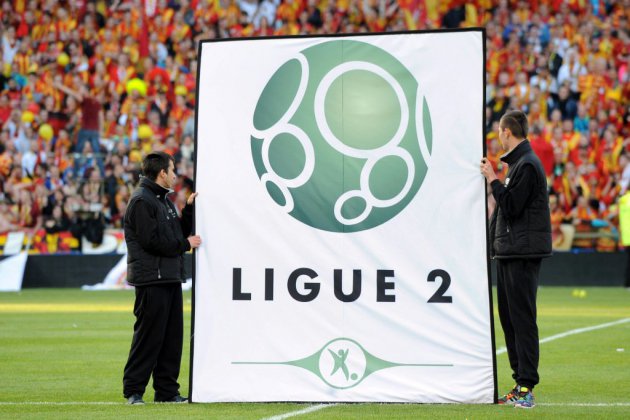 Barrage de L2: Lens écarte le Paris FC et peut rêver de montée