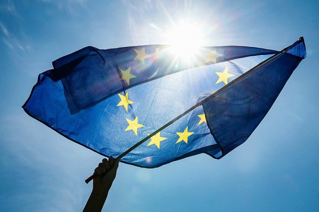 Les Européens aux urnes dans 21 pays, nouvelle poussée attendue des eurosceptiques