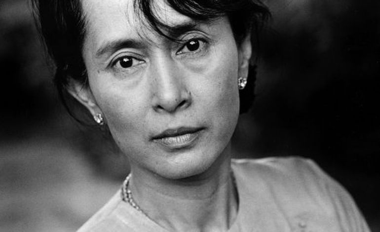 EXCLUSIF : Delanoë veut recevoir Aung San Suu Kyi à Paris