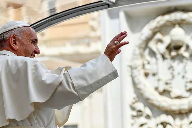 Le pape en Roumanie pour renforcer le dialogue avec les orthodoxes