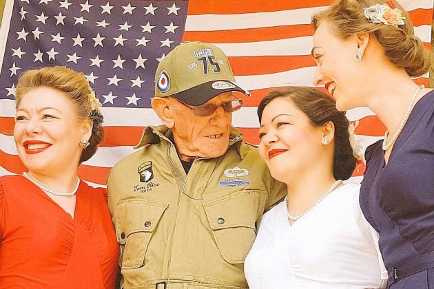 Carentan. D-Day : Le Vétéran Américain Tom Rice à l'Arizona Camp de Carentan 