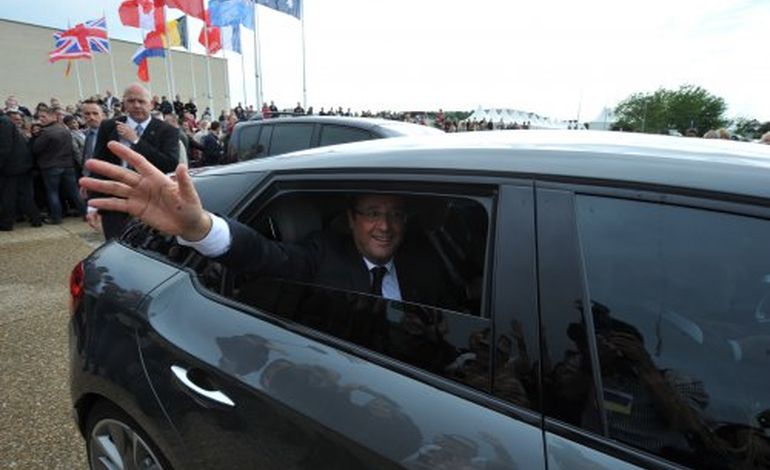 François Hollande, troisième président à visiter le Mémorial de Caen