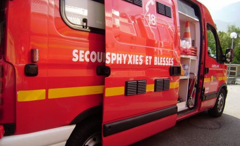 Un véhicule du conseil général de l'Orne accidenté : deux agents grièvement blessés