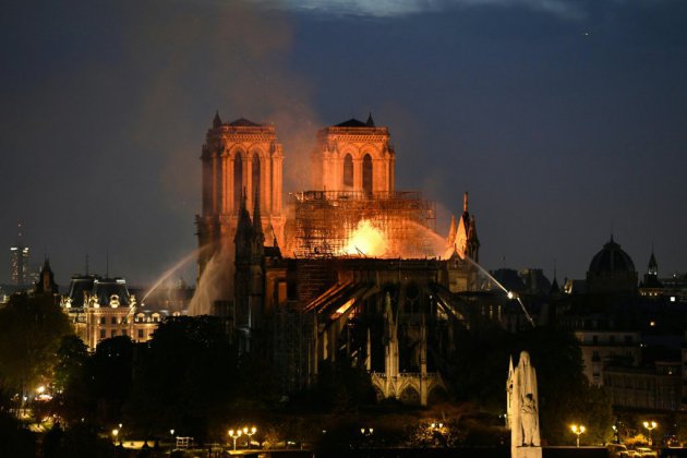 Notre-Dame: "aucun élément" accréditant une origine criminelle d'après l'enquête préliminaire (parquet de Paris)