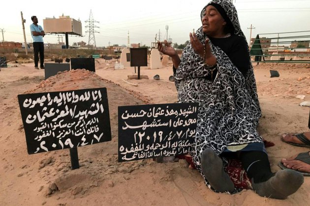 Au Soudan, le lourd prix de la révolution pour les familles en deuil