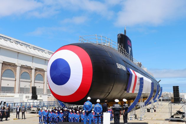 Cherbourg. [Photos] À Cherbourg, Emmanuel Macron lance le sous-marin Suffren