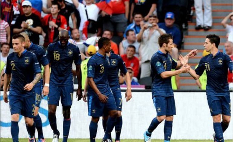 Euro 2012 : l'Espagne fait un carton, la France prépare son match face à l'Ukraine