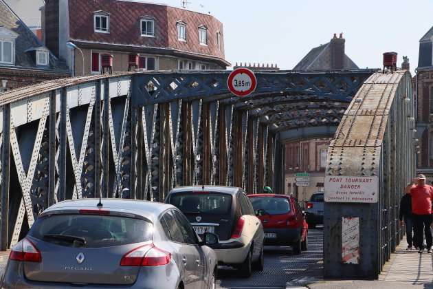 Dieppe. À Dieppe, le pont Colbert bloqué par les fortes chaleurs