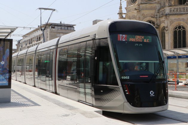 Caen. [VIDÉO] Revivez la première journée du nouveau tramway de Caen