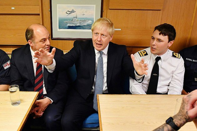 Brexit: en visite en Ecosse, Johnson attend un geste de l'UE
