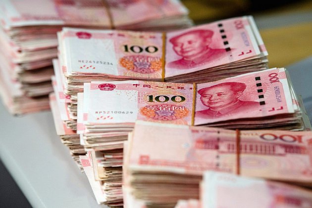 Commerce: la monnaie chinoise chute après les menaces de Trump