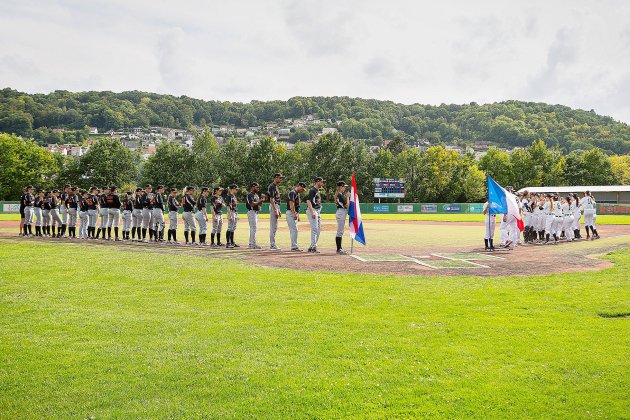 Rouen. La France remporte le premier championnat d'Europe féminin de baseball