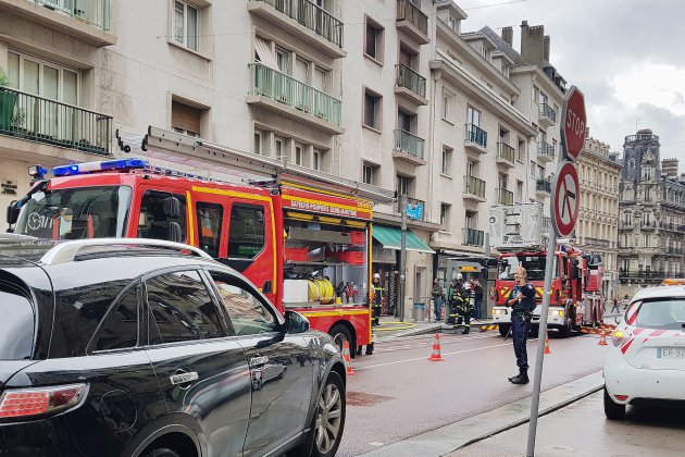 Rouen. Un feu se déclare dans un magasin à Rouen