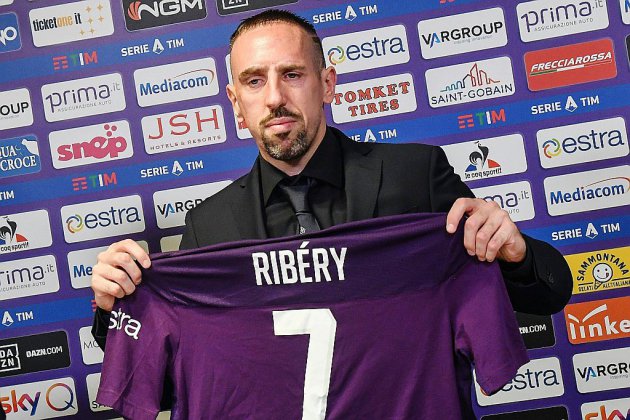 Italie: Ribéry commence sa vie en Viola
