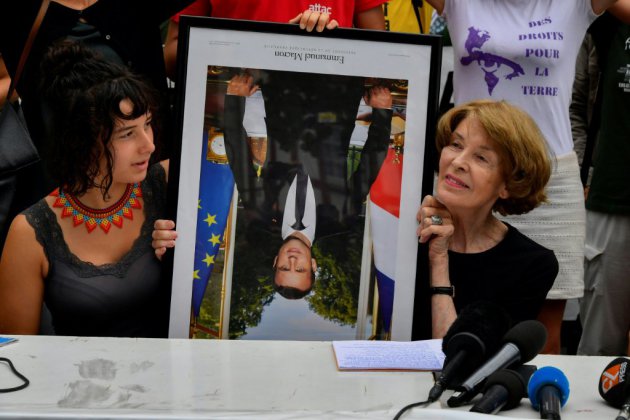 Pour un portrait de Macron, des militants prêts à risquer la prison