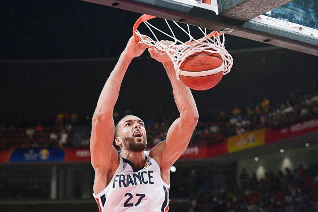 Basket: les Français lancent bien leur Mondial