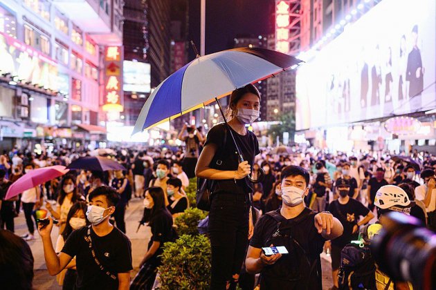 Hong Kong: les manifestants ciblent à nouveau l'aéroport
